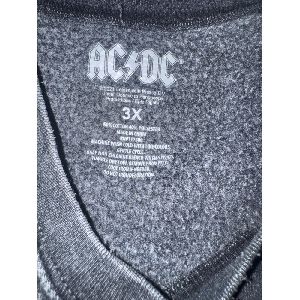 Ac/Dc World Tour 1979 Vintage Distressed Rock Band Sweatshirt - Picture 3 of 6